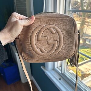 Authentic Gucci Soho Disco Crossbody Bag in Neutral